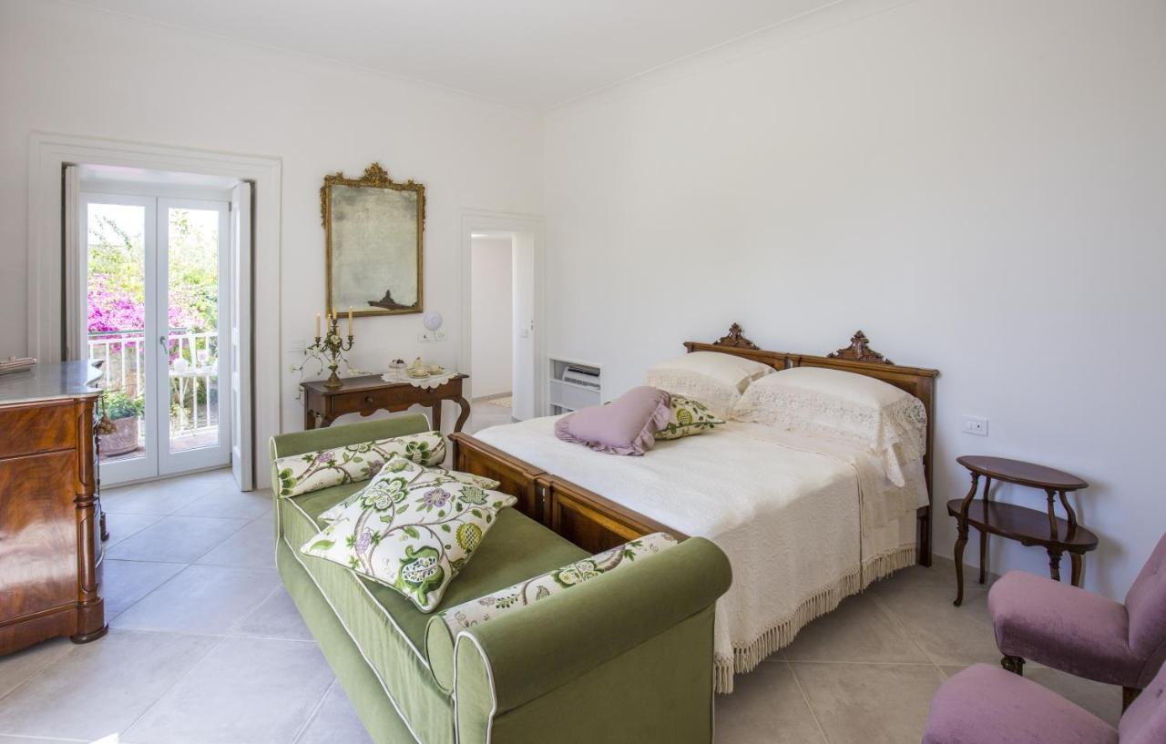 Palazzo Cacace Relais Hotel Meta Luaran gambar