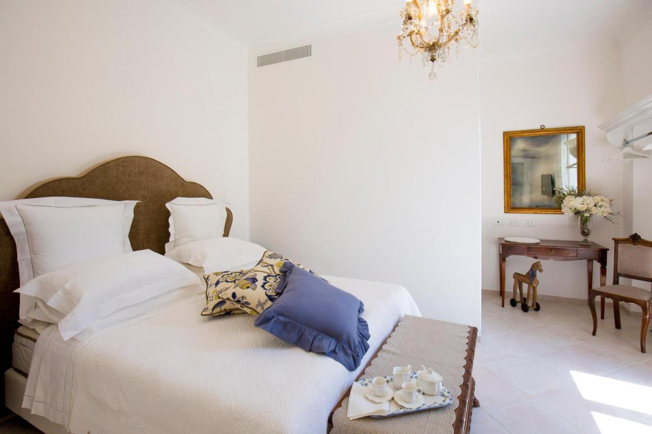 Palazzo Cacace Relais Hotel Meta Luaran gambar